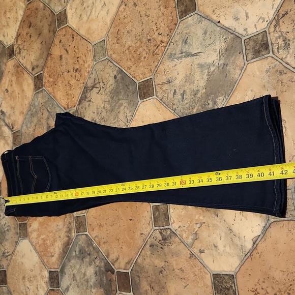 LEVI'S High Rise Bootcut Women's Dark Blue Jeans Size W34- L30. - Picture 11 of 11